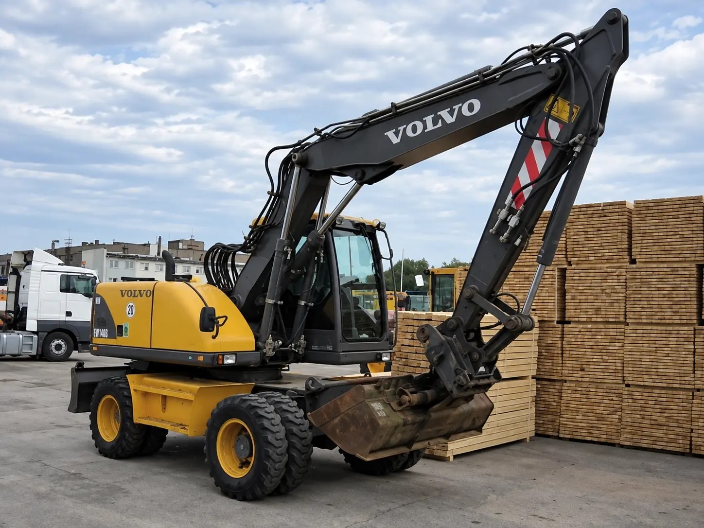 Ekskavators Volvo EW 140